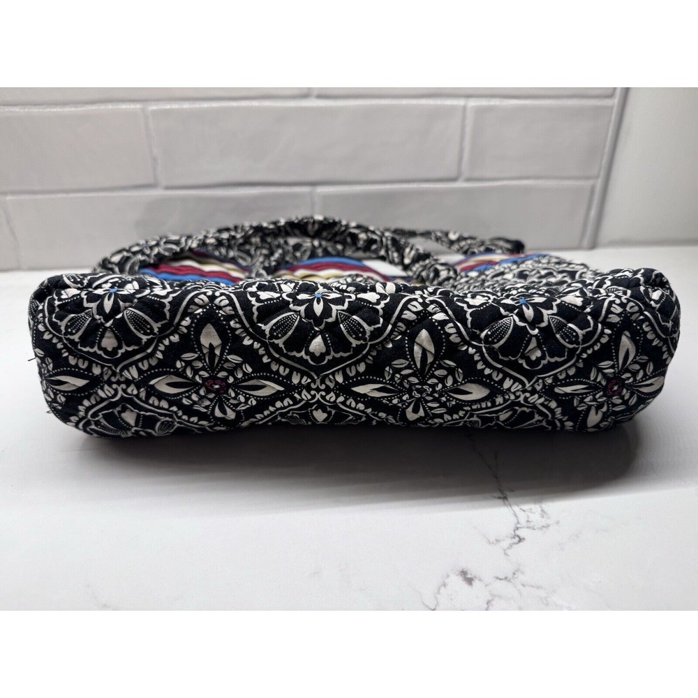 Vera Bradley Tote Bag 'Barcelona' Pattern - Picture 4 of 10